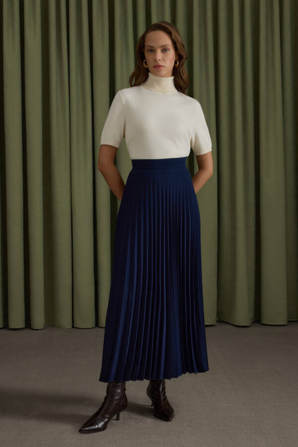 Lacivert Pilise Etek - Aker