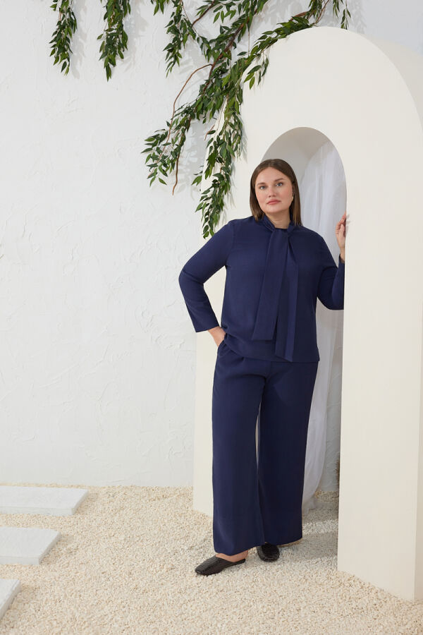 Lacivert Şal Yaka Bluz - 1