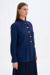 Lacivert Sivri Yaka Düğme Detaylı Bluz - 3