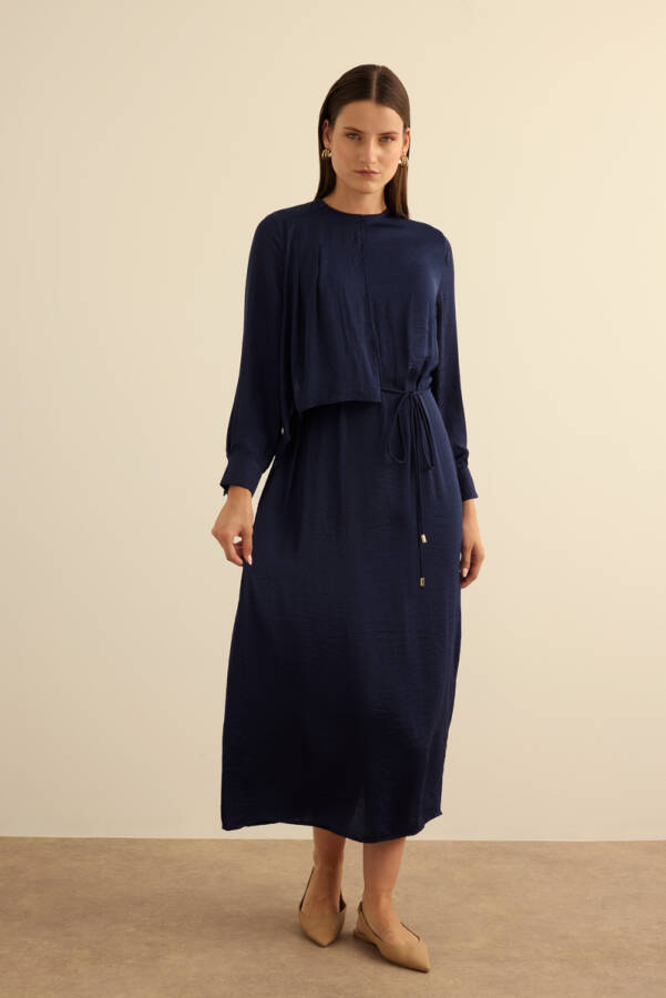 Lacivert Üst Kısmı Volan Parça Hareketli Dökümlü Elbise - Aker (1)