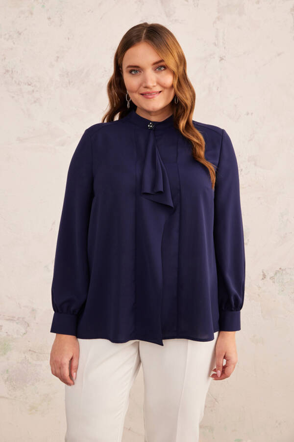 Lacivert Volan Detaylı Bluz - 1