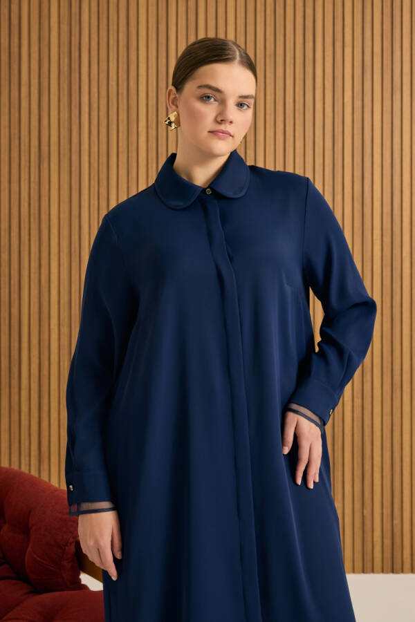 Lacivert Yaka ve Kol Ucu Organze Detaylı Ferace - 4