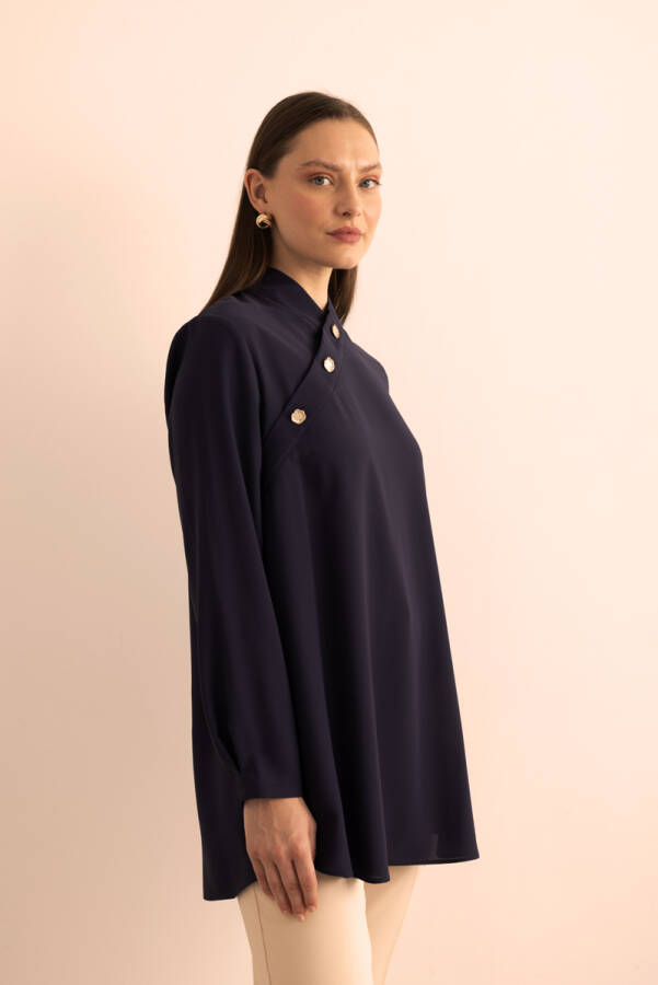 Lacivert Yakası Asimetrik , Metal Düğme Detaylı Dokuma Tunik - 4