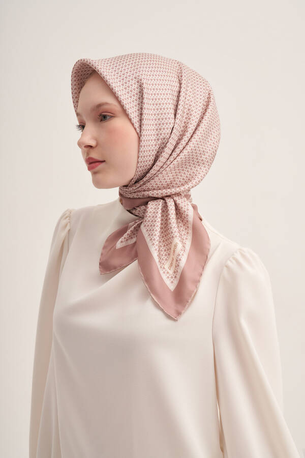 Logo Desenli Pierre Cardin Krep Saten Eşarp - 1