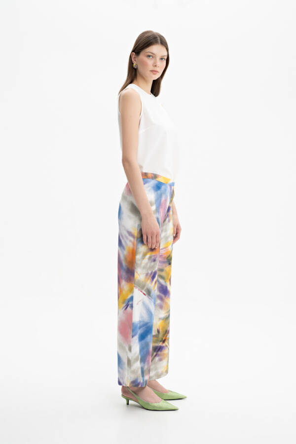 Mavi Bol Kesim Desenli Pantolon - Aker (1)