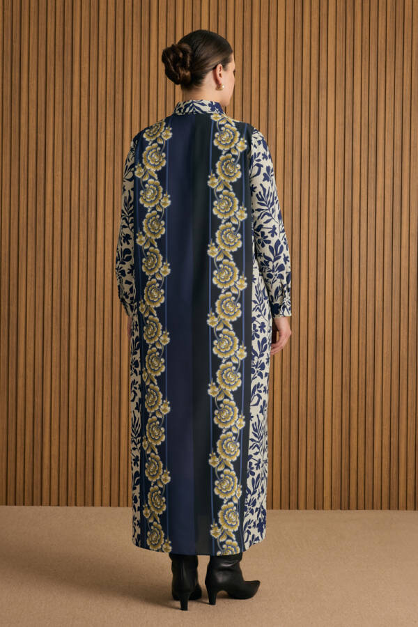 Mavi Desenli Elbise - 6