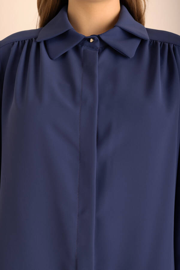 Mavi Yakası İşleme Detaylı Dokuma Gömlek - 4