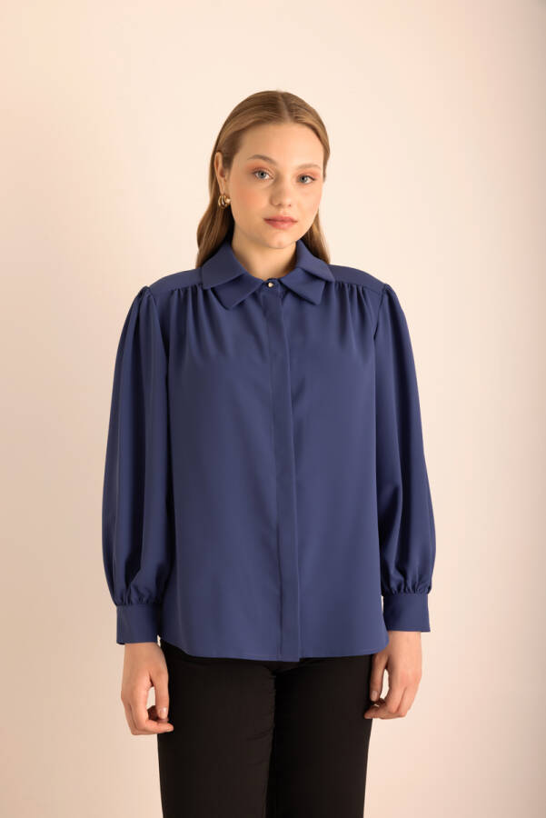 Mavi Yakası İşleme Detaylı Dokuma Gömlek - 5