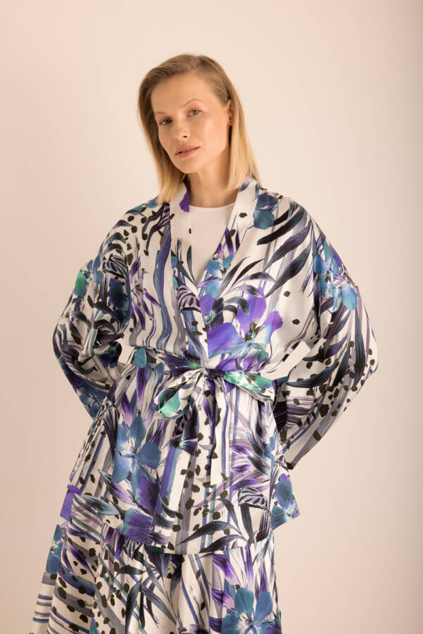 Mor Desenli Seyyar Kuşaklı İpek Kimono - 2