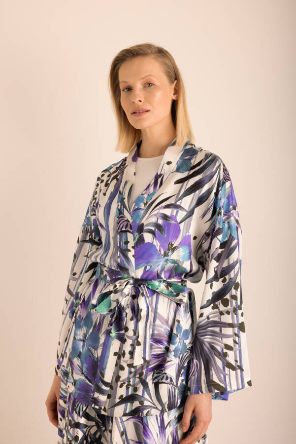 Mor Desenli Seyyar Kuşaklı İpek Kimono - 5