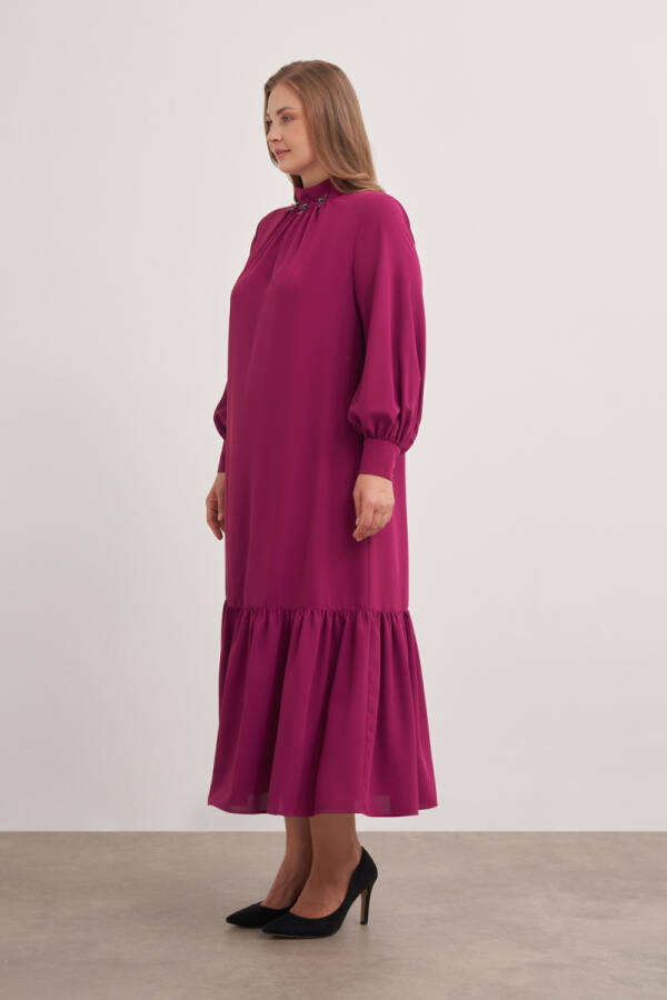 Mürdüm Etek Ucu Büzgülü Yakası İşlemeli Elbise - Aker (1)