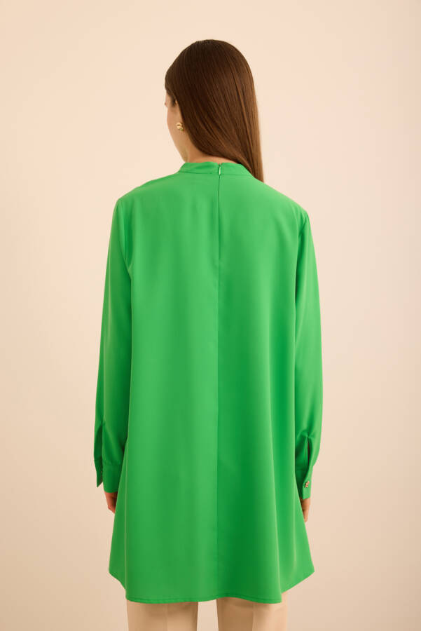 Ön Göğüs Kısmı Pile ve Parça Detaylı Bluz - 7