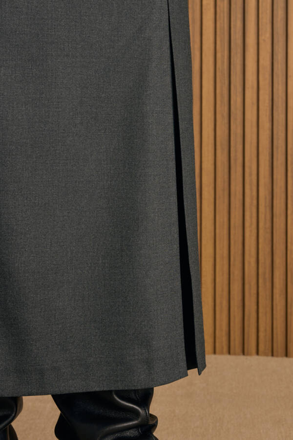 Önü Pilikaşe Yırtmaç Detaylı Etek - 4