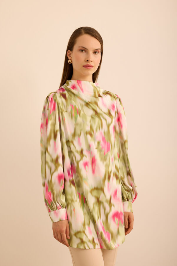 Pembe Batik Desenli Dik Yakalı Bluz - 4
