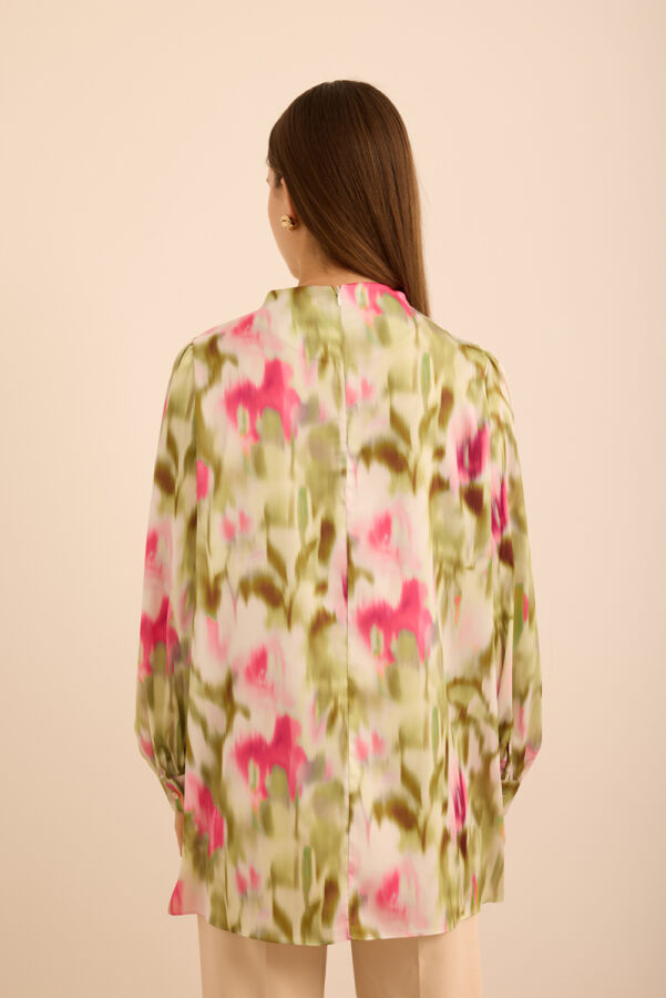 Pembe Batik Desenli Dik Yakalı Bluz - 7