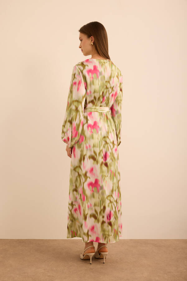 Pembe Batik Desenli Elbise - 7