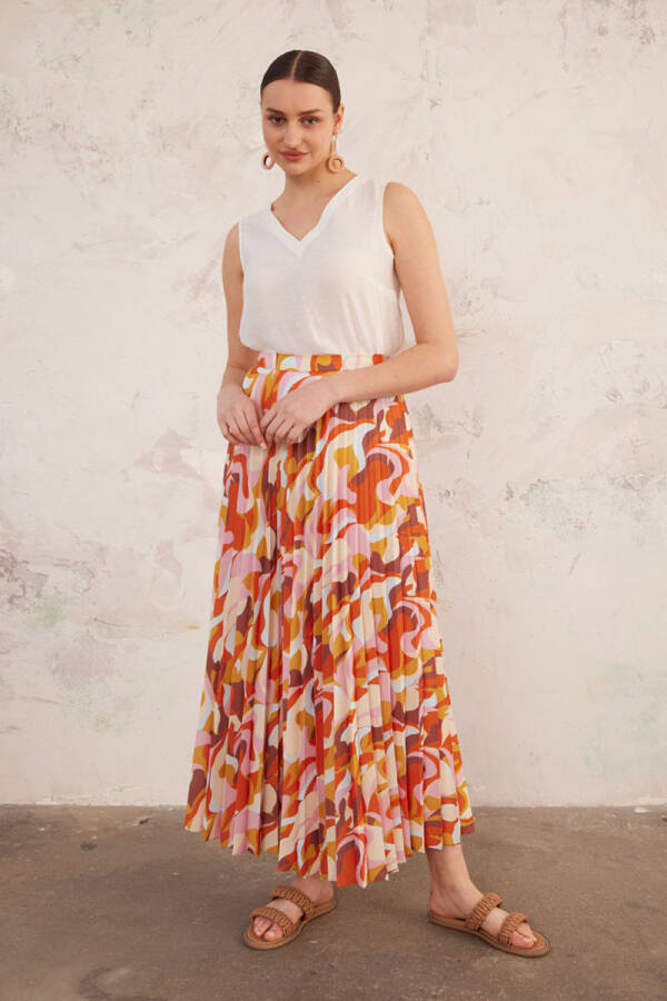 Pembe Desenli Pilise Etek - 3