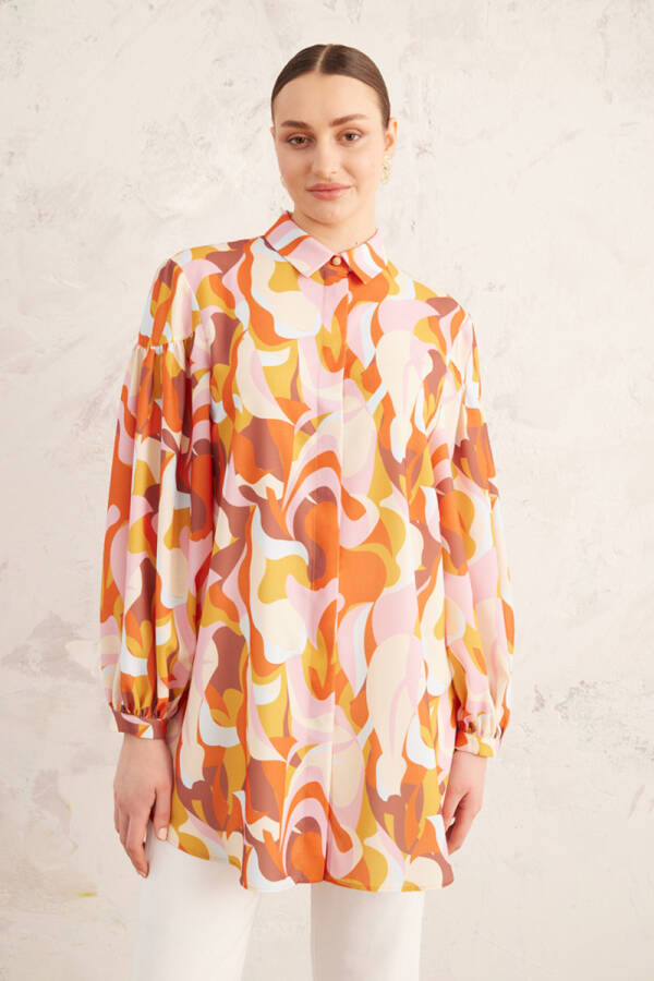 Pembe Omuz Büzgülü Desenli Tunik - 2