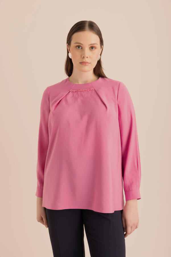 Pembe Yakası Pili ve İşleme Detaylı Dokuma Bluz - Aker