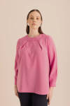 Pembe Yakası Pili ve İşleme Detaylı Dokuma Bluz - 5