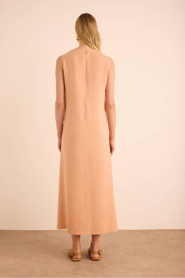 Pudra Vıscon Keten Kolsuz Elbise - 7