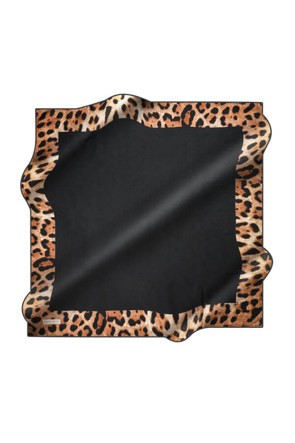 Leopar Desenli 90X90 Pierre Cardin Krep Saten Eşarp - 1