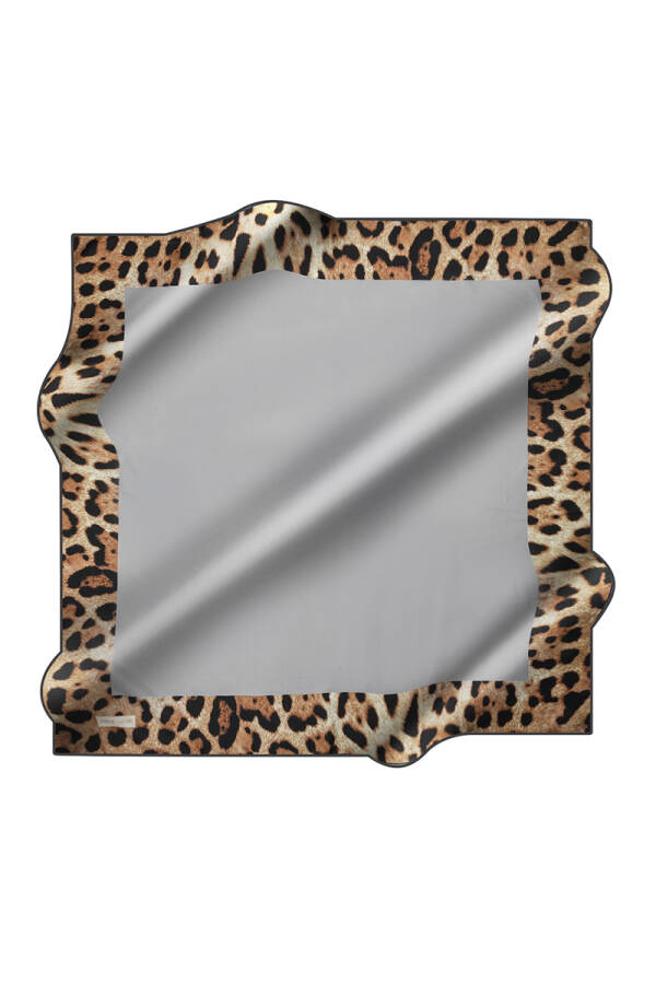 Leopar Desenli 90X90 Pierre Cardin Krep Saten Eşarp - 1