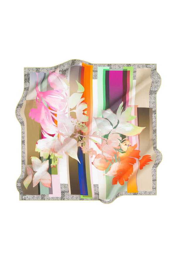 Çiçek Desenli 90X90 İpek Twill Eşarp - 1