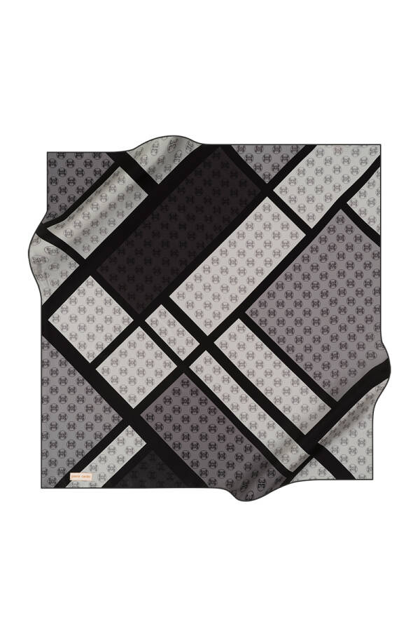 Logo Desenli 90X90 Pierre Cardin Krep Saten - 1