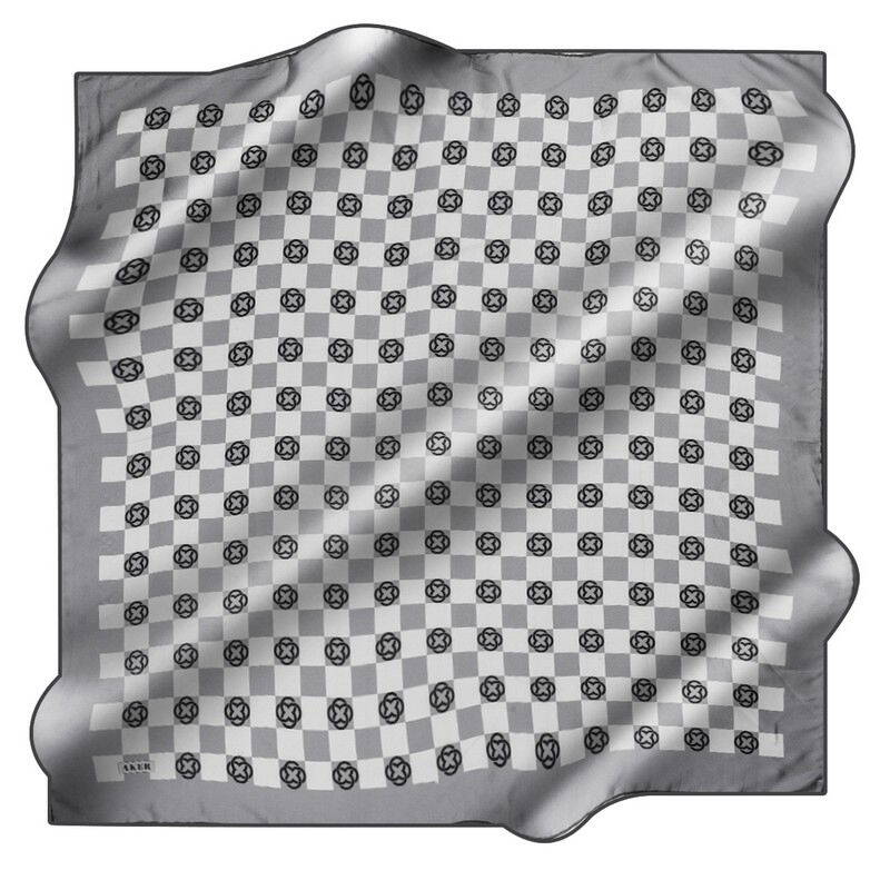 Logo Desenli 90X90 İpek Krep Saten - 1