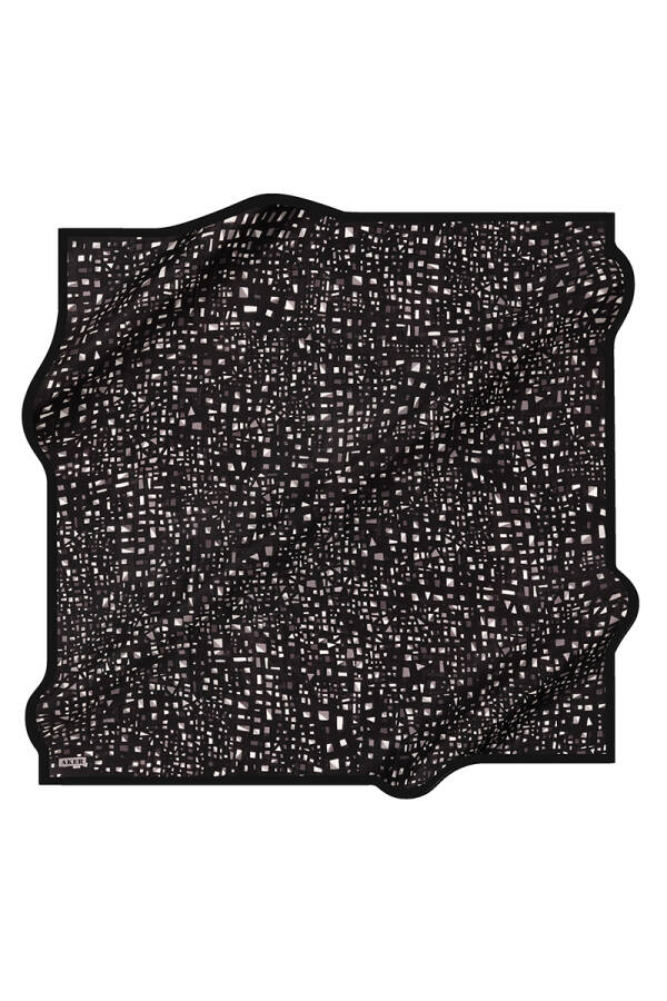 Siyah İpek Kare Geometrik Desenli Eşarp - 1