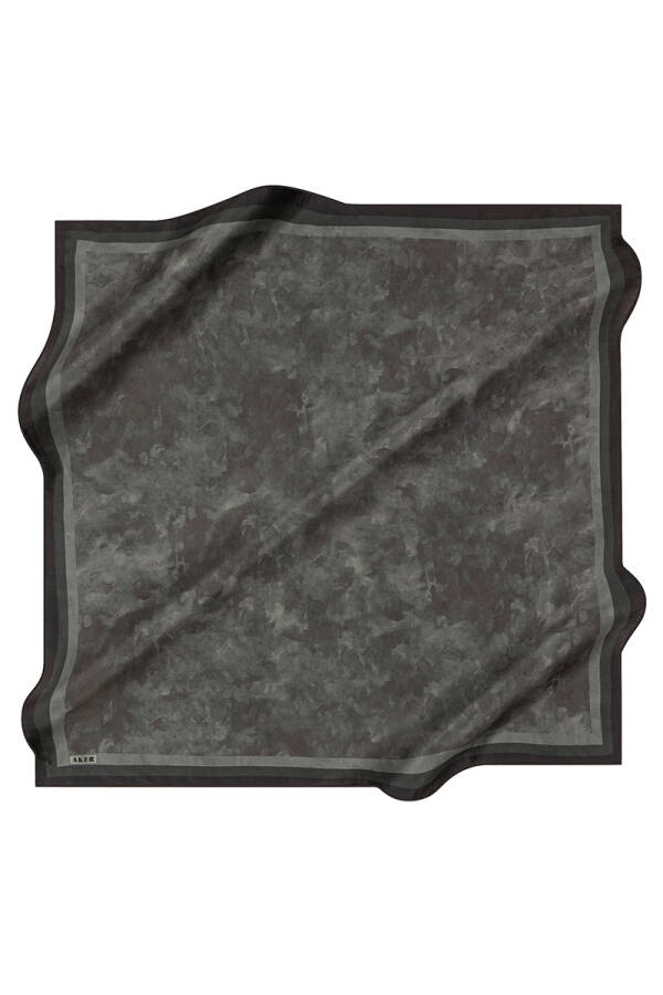 Fırça Desenli 90X90 Taşlanmış İpek Krep Saten Eşarp - Aker