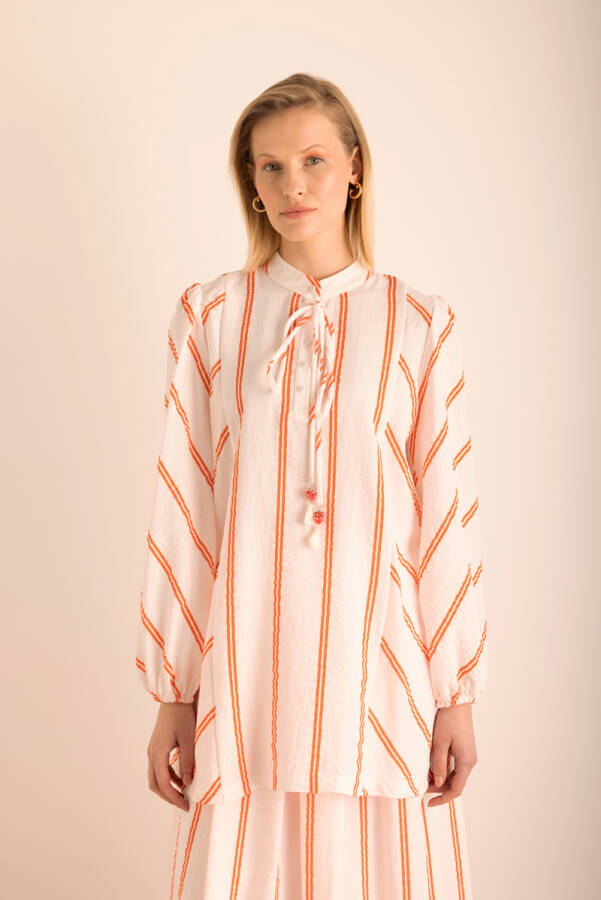 Renkli Çizgili Yakası Bağcıklı Tunik - 3