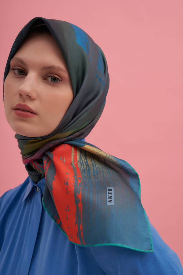 Fırça Desenli Aker İpek Krep Saten Eşarp - 1