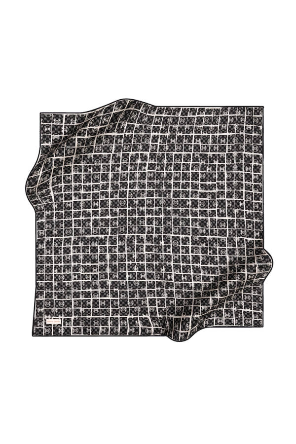 Logo Desenli 90X90 İpek Krep Saten Eşarp - Pierre Cardin