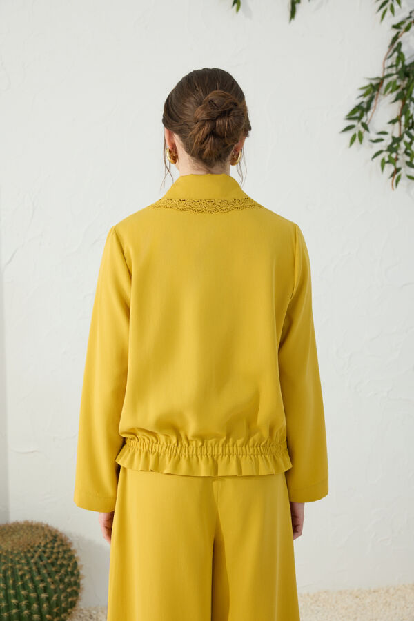 Safran Dantel Yakalı Bluz - 7
