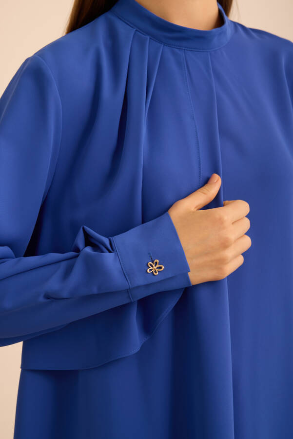 Saks Ön Göğüs Kısmı Pile ve Parça Detaylı Bluz - 4