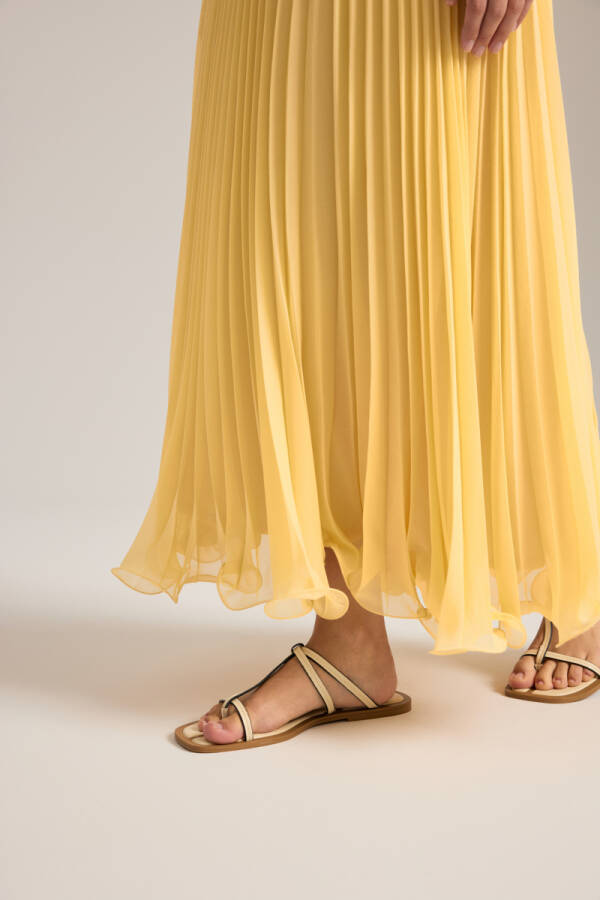 Sarı Etek Ucu Misinalı Piliseli Etek - 4