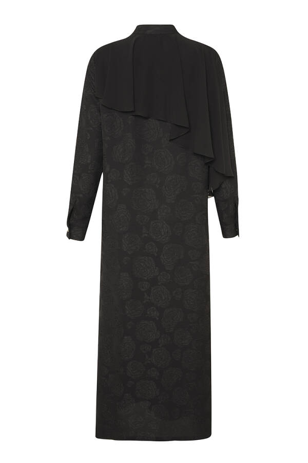 Siyah Sırtı Volan Detaylı Pardösü - 3