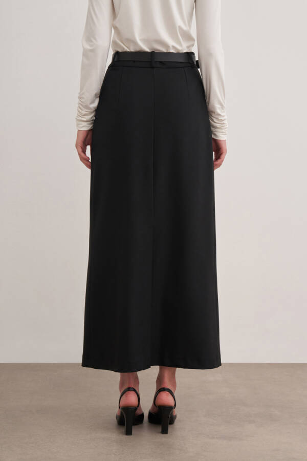 Siyah Kemerli Flonel Etek - 6