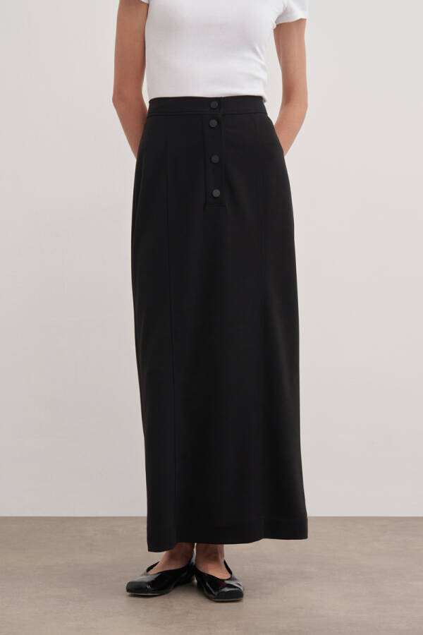 Siyah Düğme Detaylı Dar Kesim Etek - Aker (1)