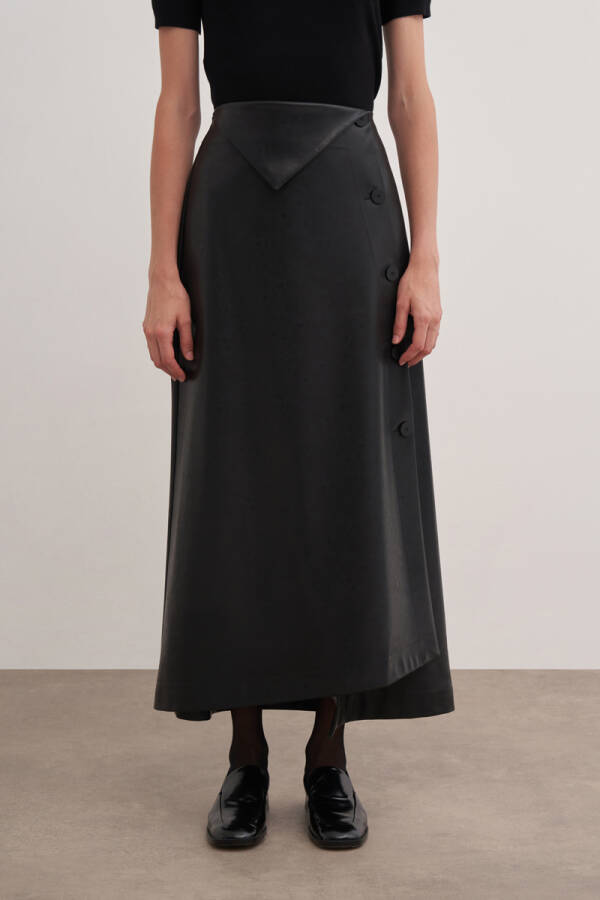 Siyah 1175111 DERİ ETEK DÜĞME AKSESUARLI - Aker (1)