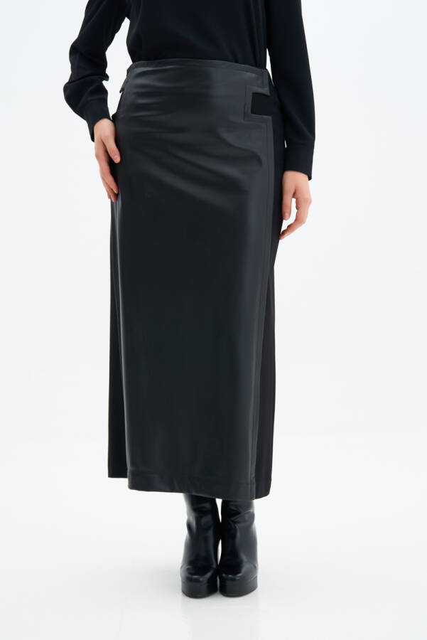 Siyah Deri Garnili Likralı Etek - 3