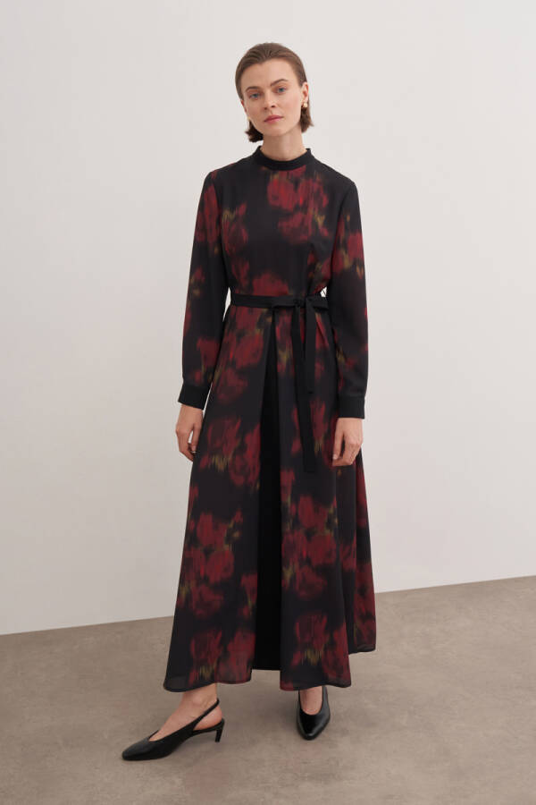 Siyah Desenli Pile Detaylı Elbise - Aker