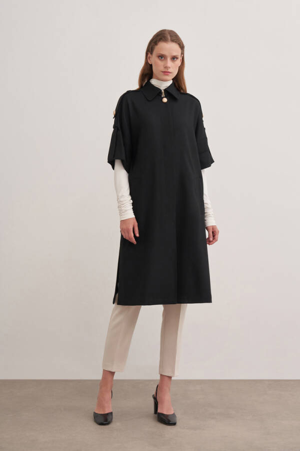 Siyah 9144111 Apolet Detaylı Yelek - Aker