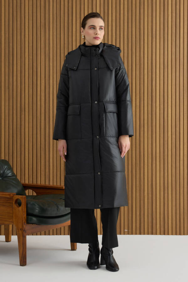 Siyah Arka Beli Lastikli Mont - 2