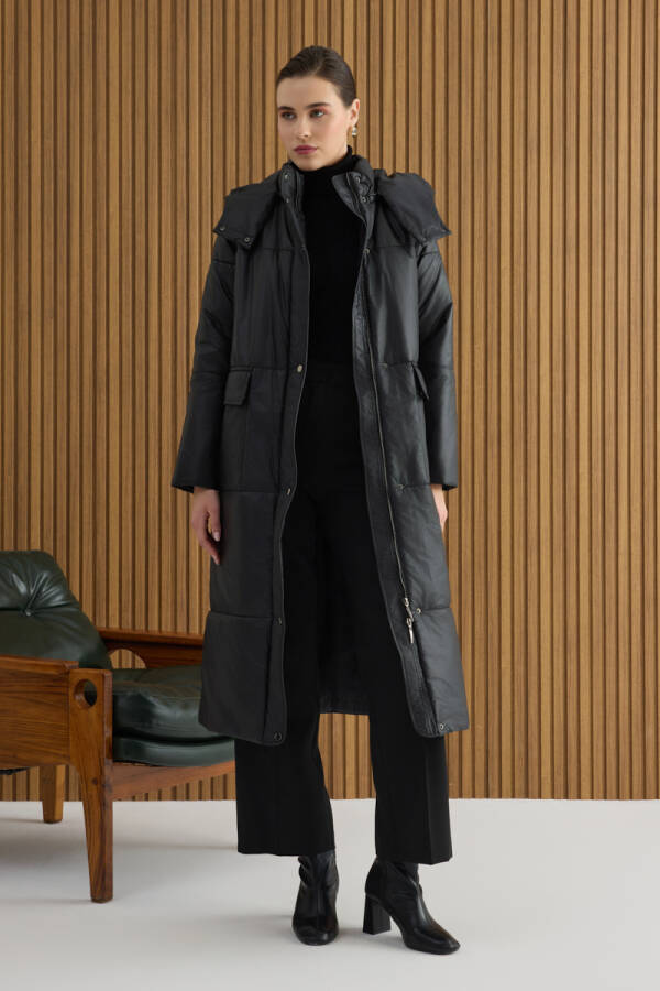 Siyah Arka Beli Lastikli Mont - 4