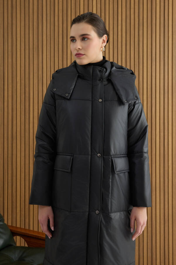 Siyah Arka Beli Lastikli Mont - 5