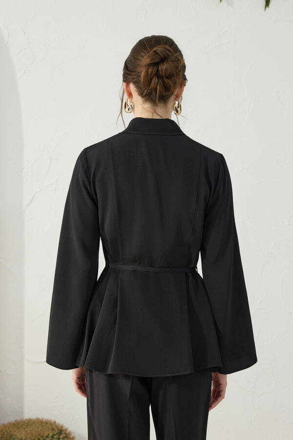 Siyah Ayarlanabilir Toka Detaylı Bluz - 7