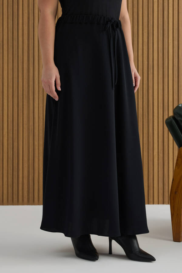 Siyah Beli Bağcıklı Etek - 4